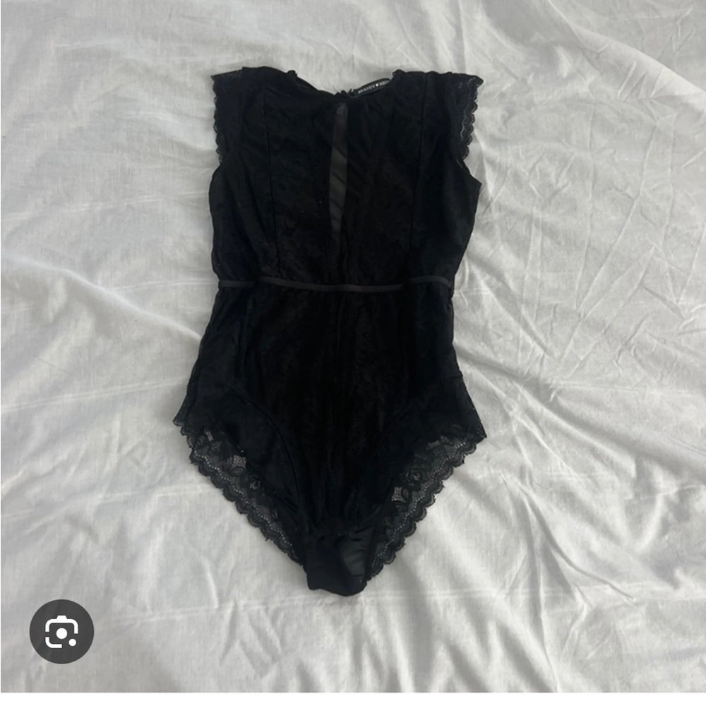 Brandy Melville Lace Bodysuit